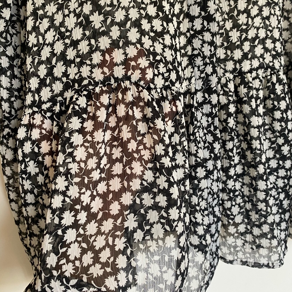 See through tunic - Picture 4 of 5